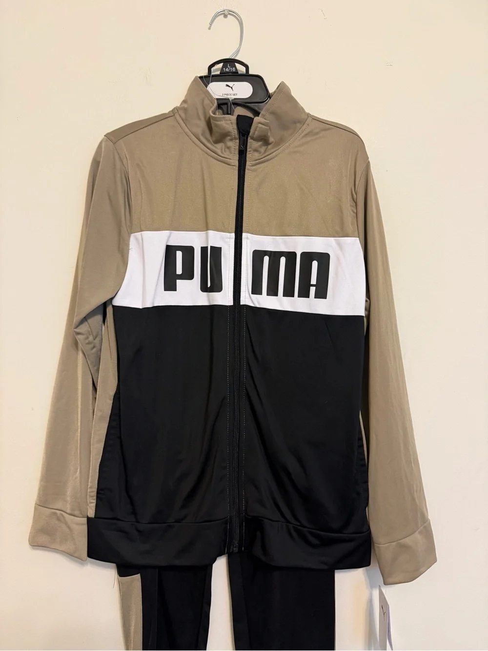 Puma Kids 2 Piece Track Suit Set Black Tan Jogger Jacket Set Size L 14/16 NWT